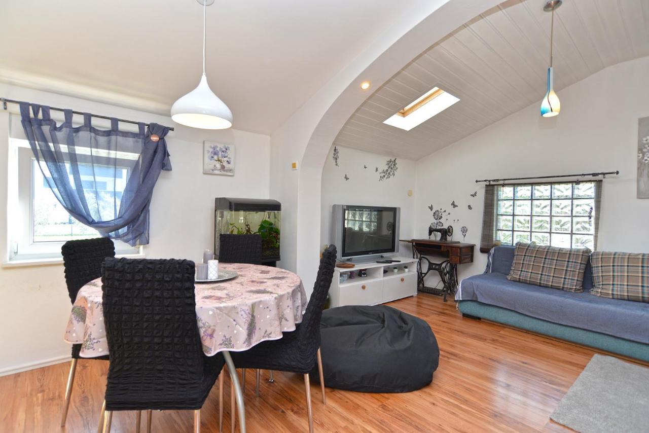 Apartment Sasa 1113 Fažana Eksteriør bilde